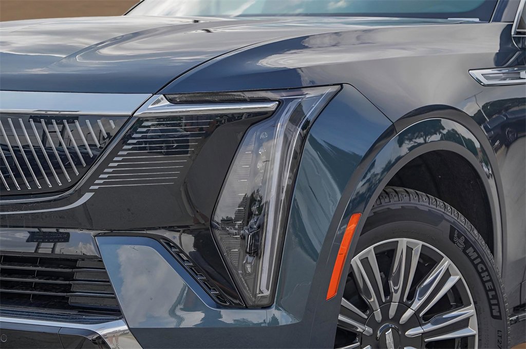 New 2026 Cadillac Escalade IQ Luxury 1 w/ LPO, Floor Liner Package image 3