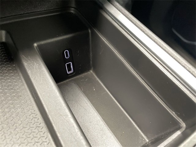 Certified 2024 GMC Acadia Elevation w/ Luxury Package image 29