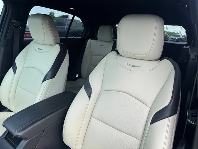 Used 2023 Cadillac XT4 Sport FWD image 11