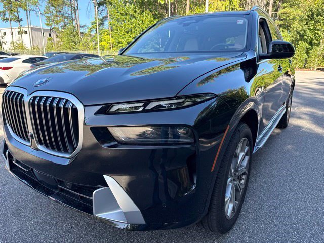 Certified 2026 BMW X7 xDrive40i w/ Executive Package AWD/4WD image 1