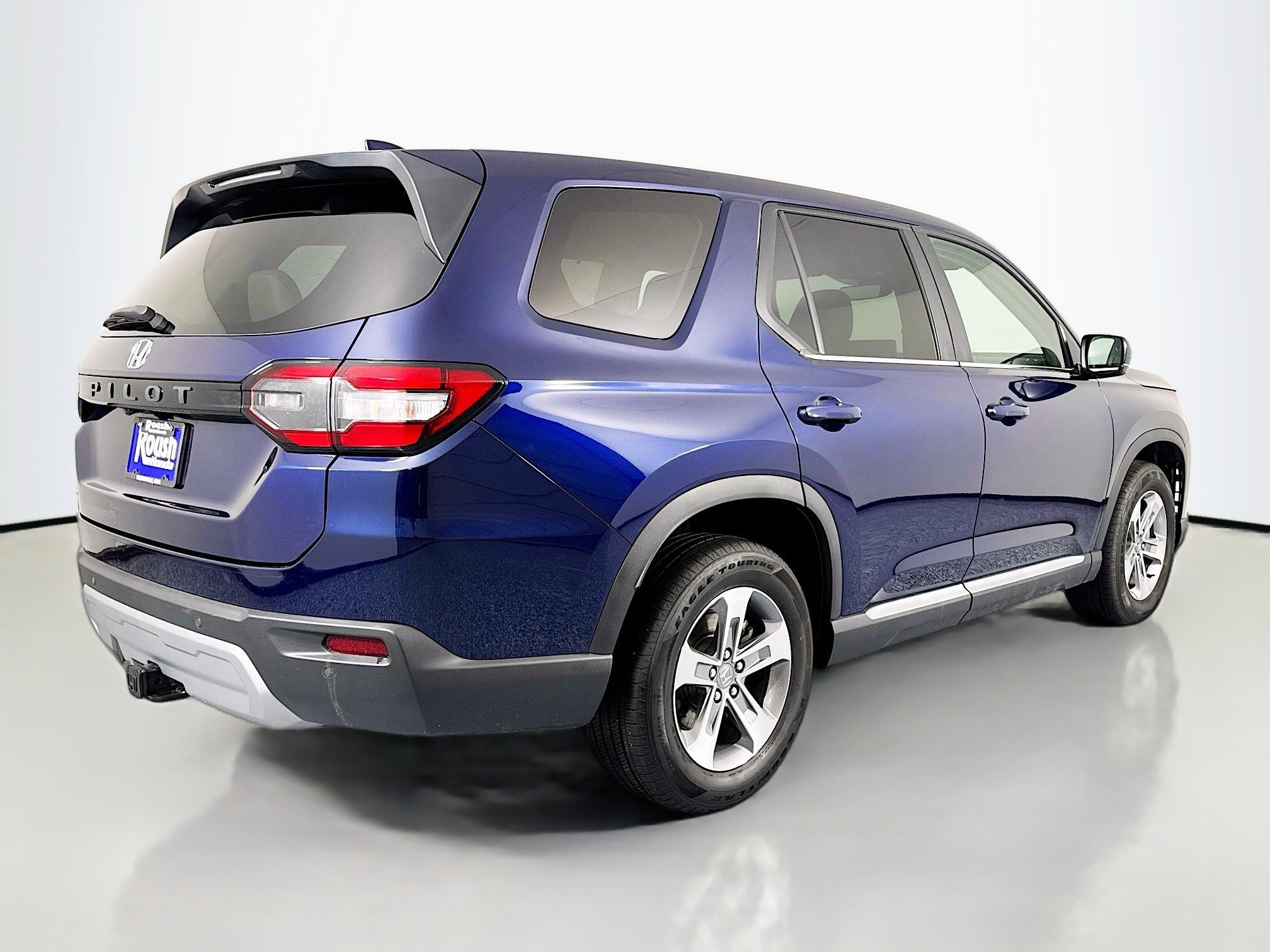 Certified 2025 Honda Pilot EX-L image 5