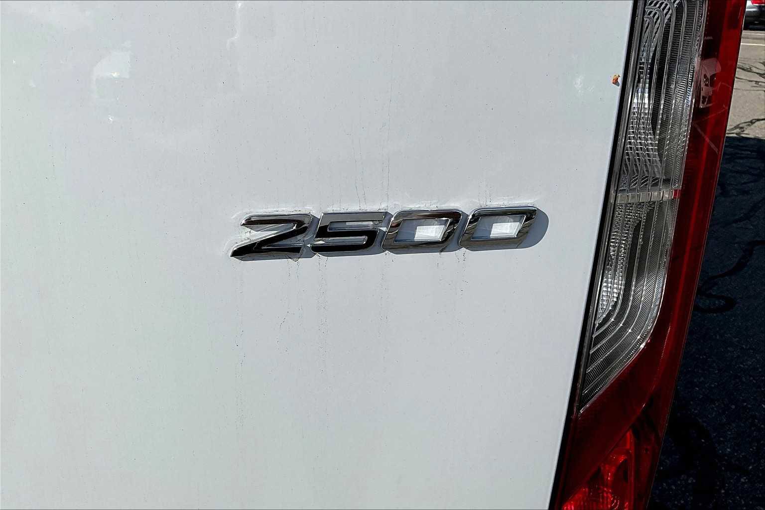 New 2025 Mercedes-Benz Sprinter 2500 image 6