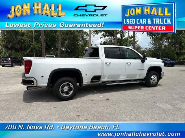 Used 2025 Chevrolet Silverado 3500 LTZ w/ LTZ Convenience Package AWD/4WD image 14