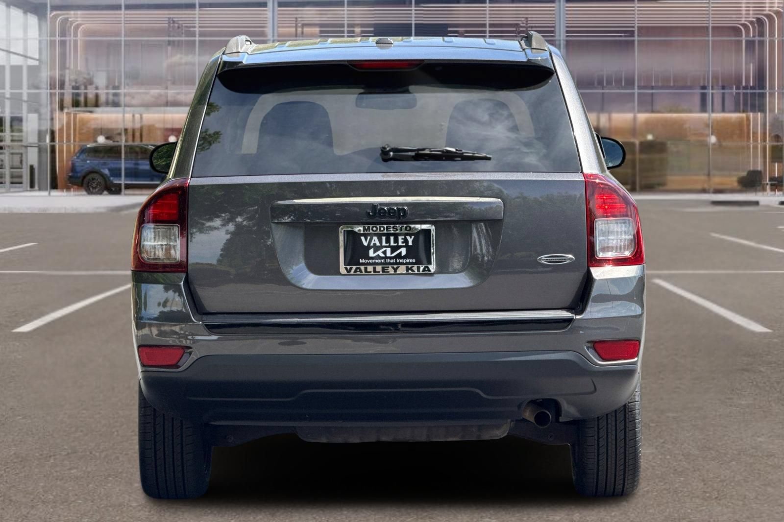 Used 2015 Jeep Compass Sport w/ Power Value Group FWD image 5