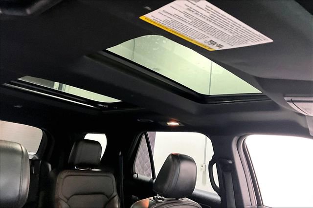 Used 2018 Ford Explorer Sport w/ Equipment Group 401A image 29