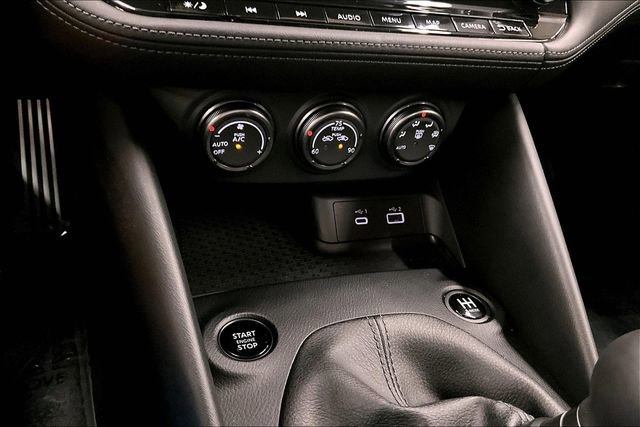 Used 2023 Nissan Z Performance w/ Floor Mat Package (L93) image 28