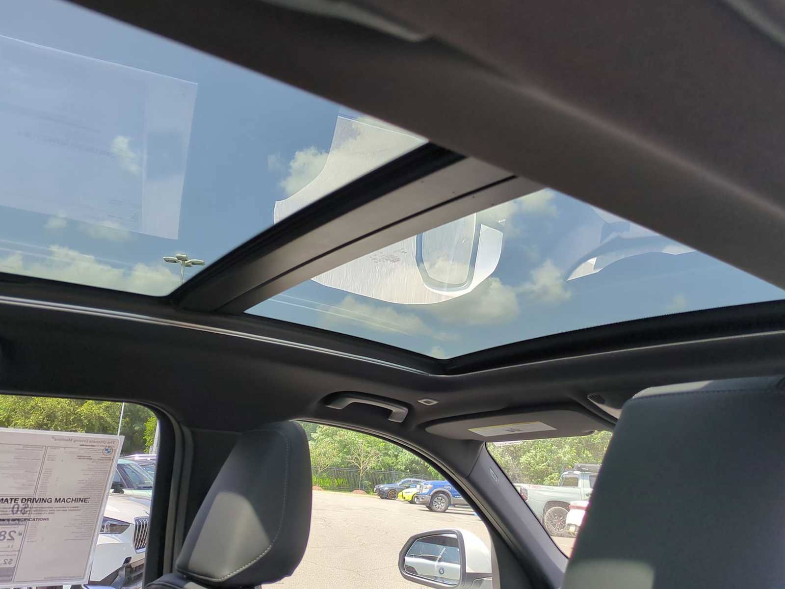 Used 2025 BMW X1 xDrive28i w/ Technology Package image 22