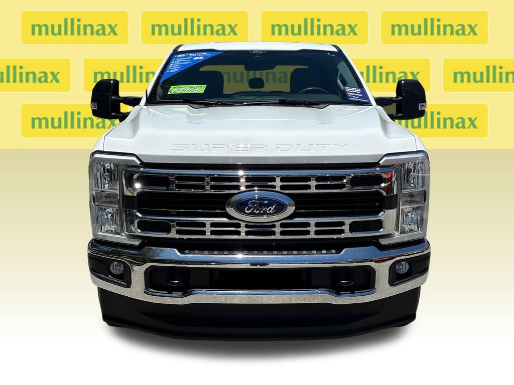 Certified 2025 Ford F250 XLT AWD/4WD image 16