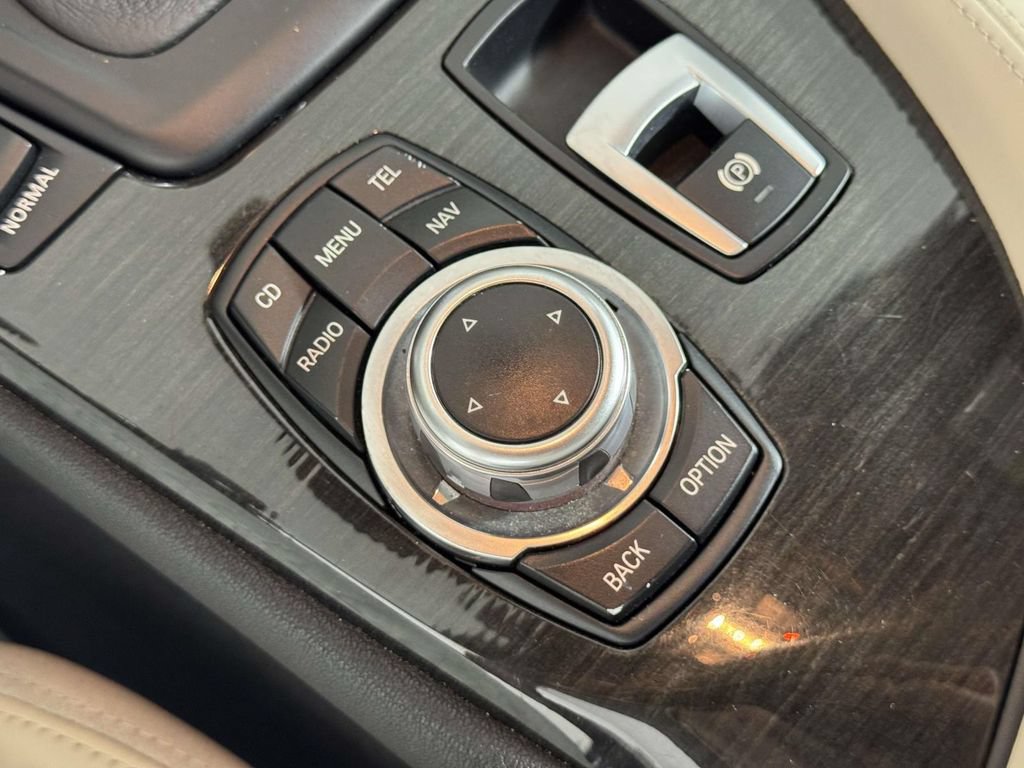 Used 2009 BMW Z4 sDrive30i RWD image 33