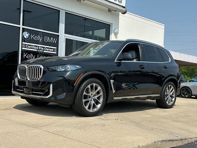 Certified 2024 BMW X5 xDrive40i w/ Premium Package image 4