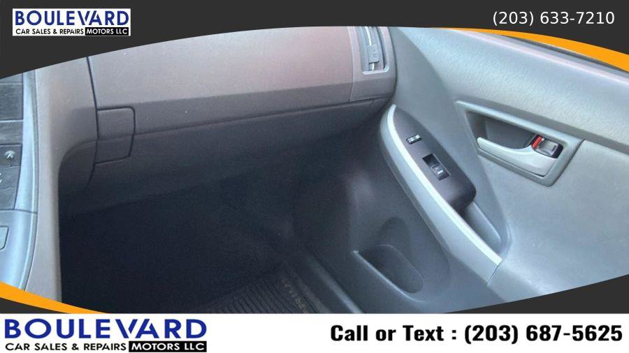 Used 2010 Toyota Prius Five FWD image 13