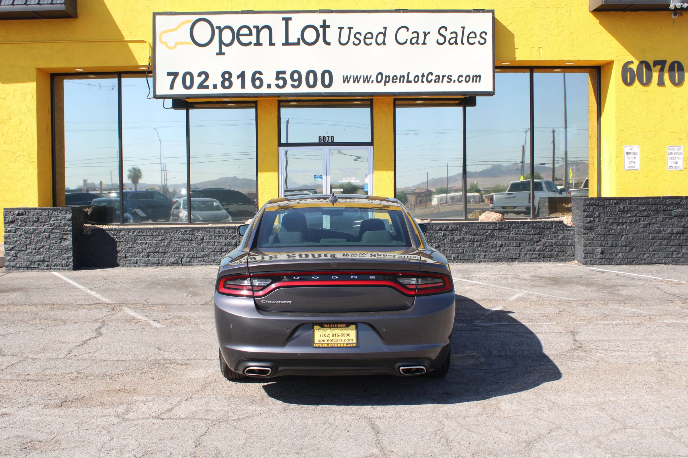 Used 2023 Dodge Charger SXT RWD image 6