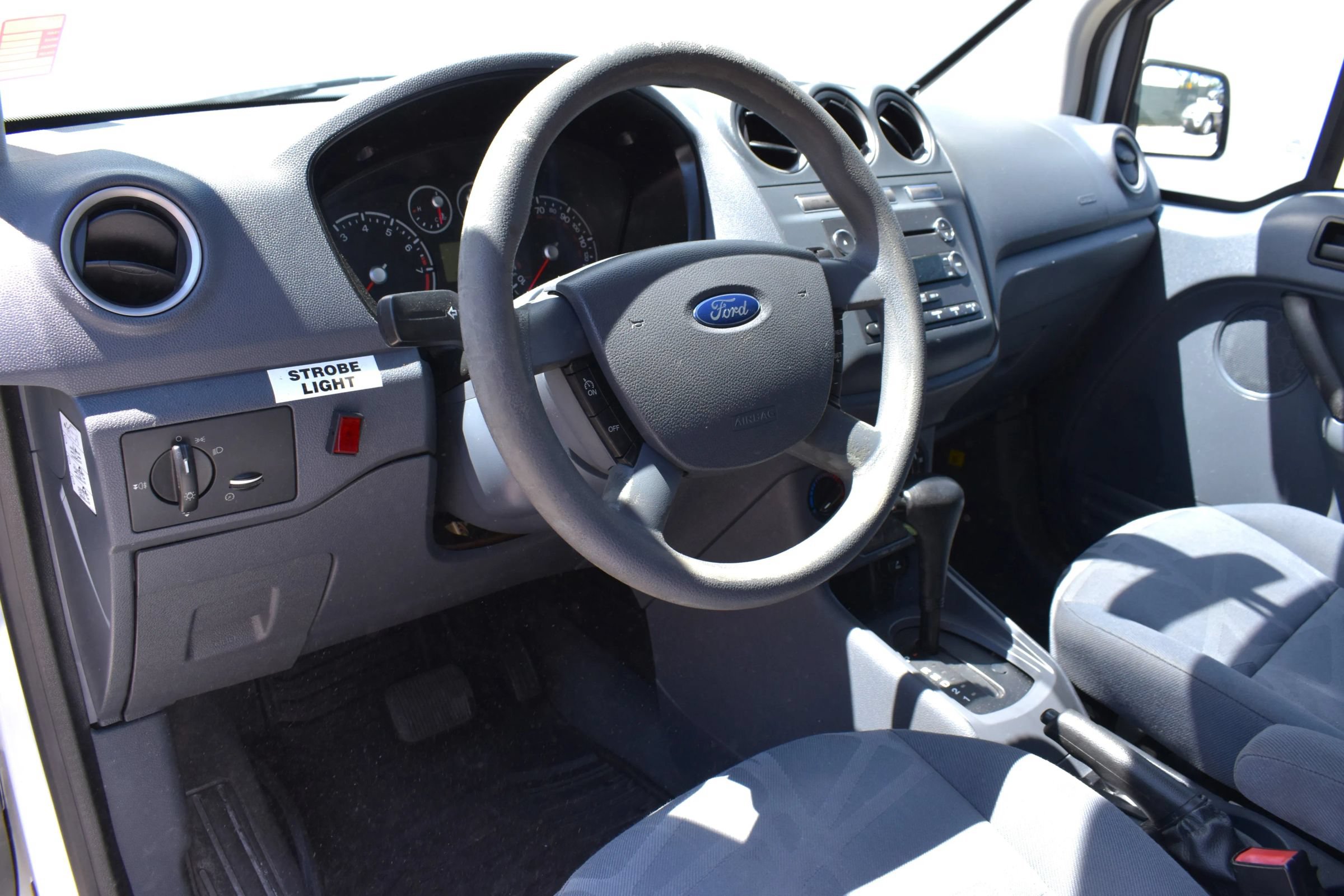 Used 2013 Ford Transit Connect XLT FWD image 18
