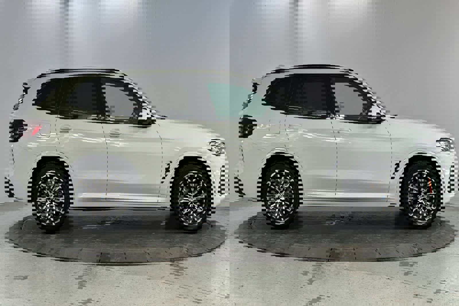 Used 2022 BMW X3 xDrive30i w/ M Sport Package 2 image 8