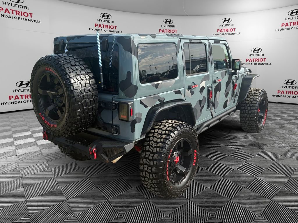 Used 2014 Jeep Wrangler Unlimited Sahara w/ Connectivity Group AWD/4WD image 37