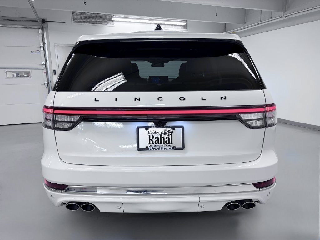 Used 2026 Lincoln Aviator Black Label w/ Dynamic Handling Package AWD/4WD image 5