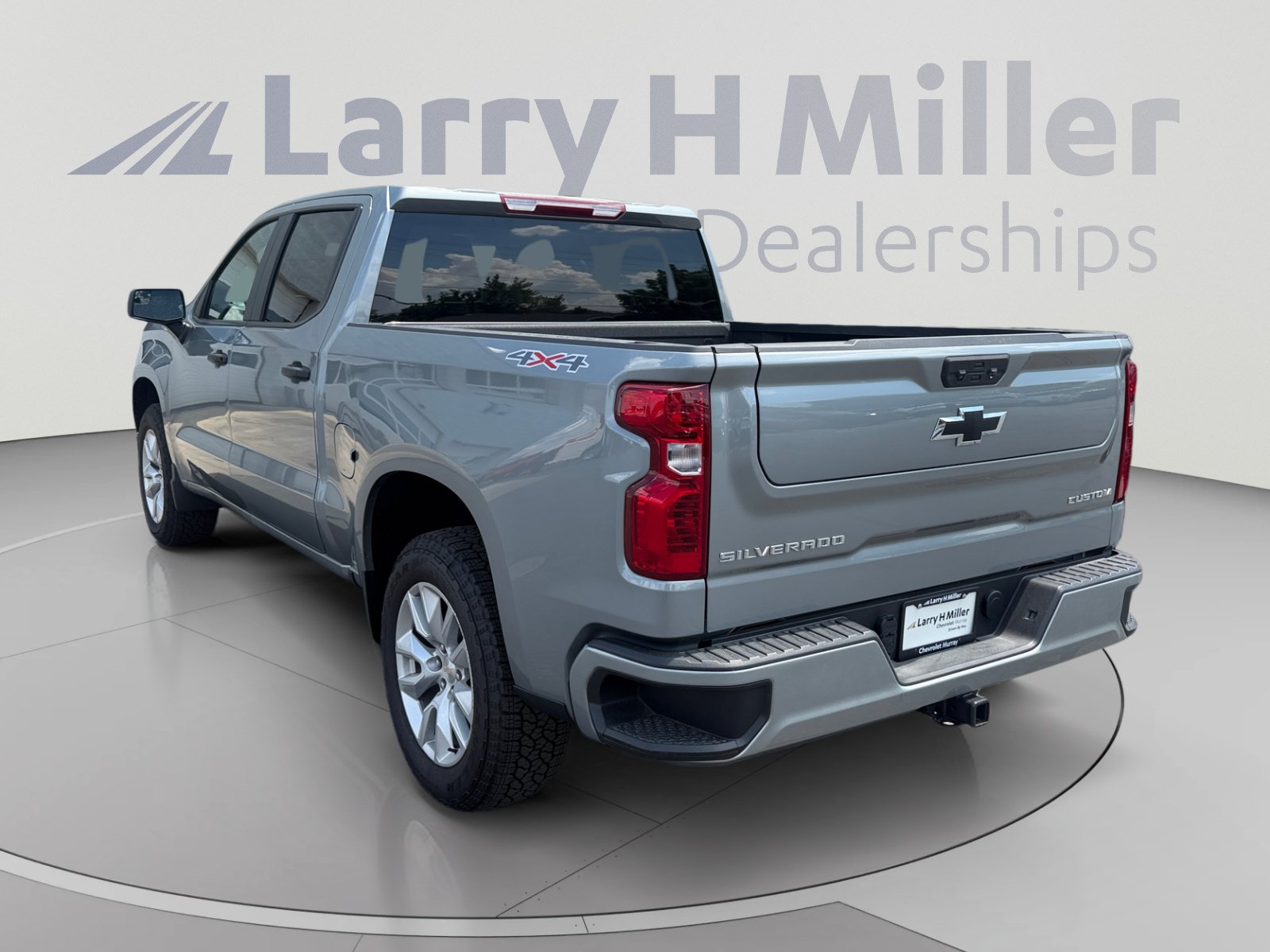 New 2026 Chevrolet Silverado 1500 Custom AWD/4WD image 3