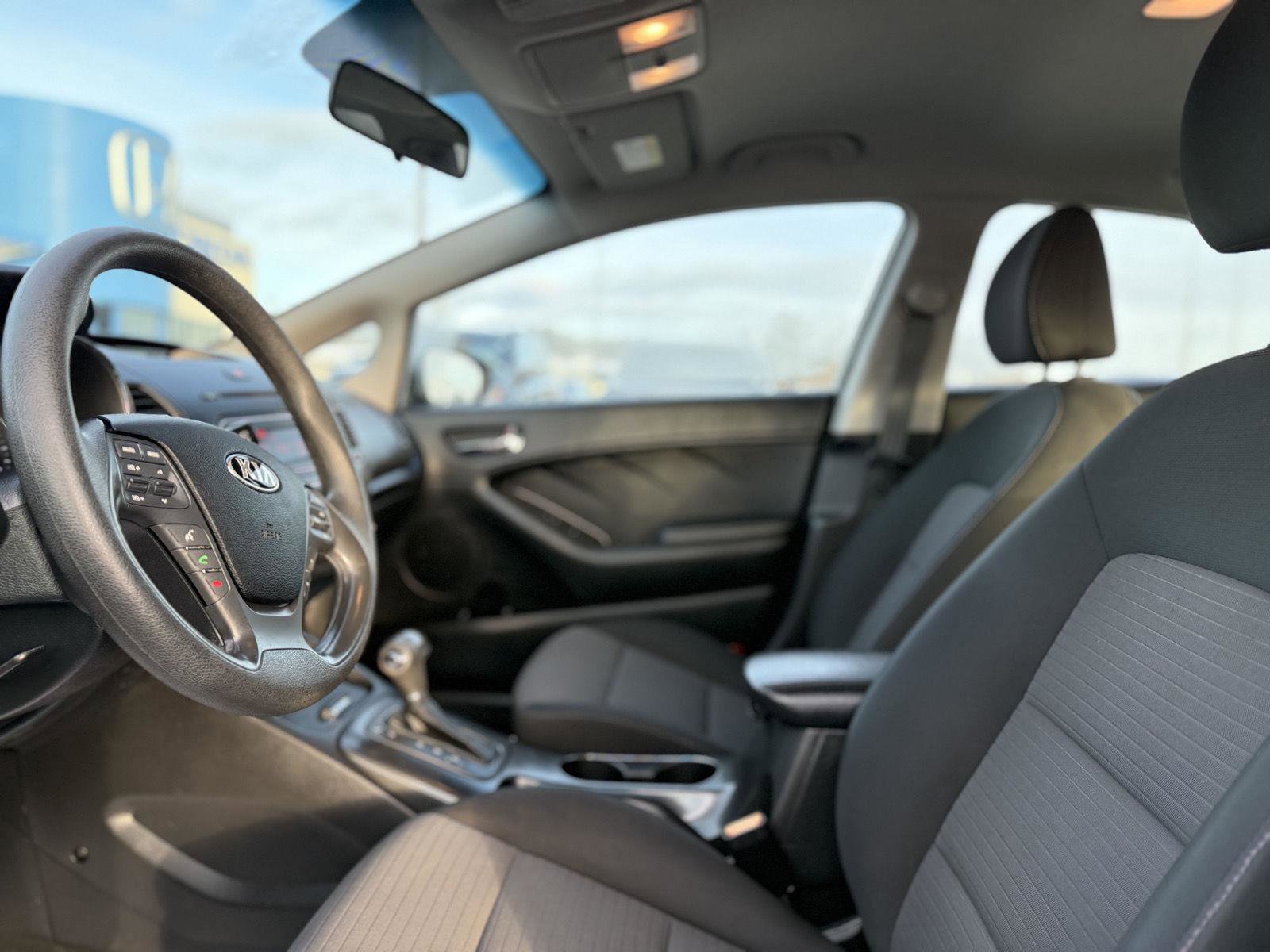 Used 2015 Kia Forte LX w/ Popular Package image 12