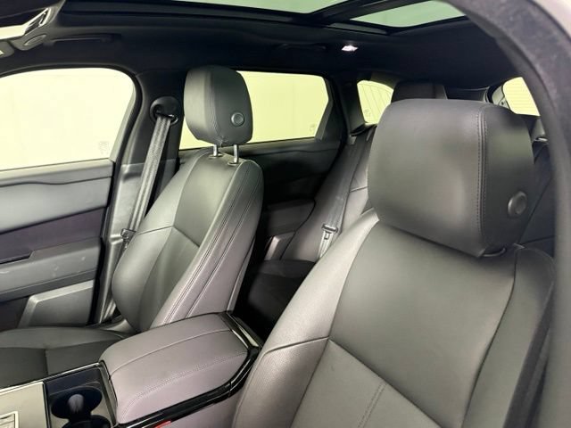 Certified 2026 Land Rover Range Rover Velar Dynamic SE AWD/4WD image 6