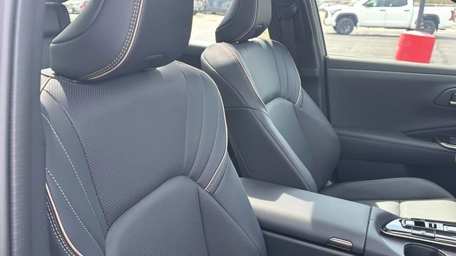 New 2026 Toyota Crown Platinum image 35