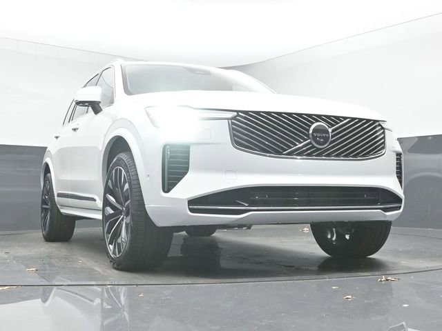 New 2026 Volvo XC90 B6 Ultra w/ Protection Package image 39