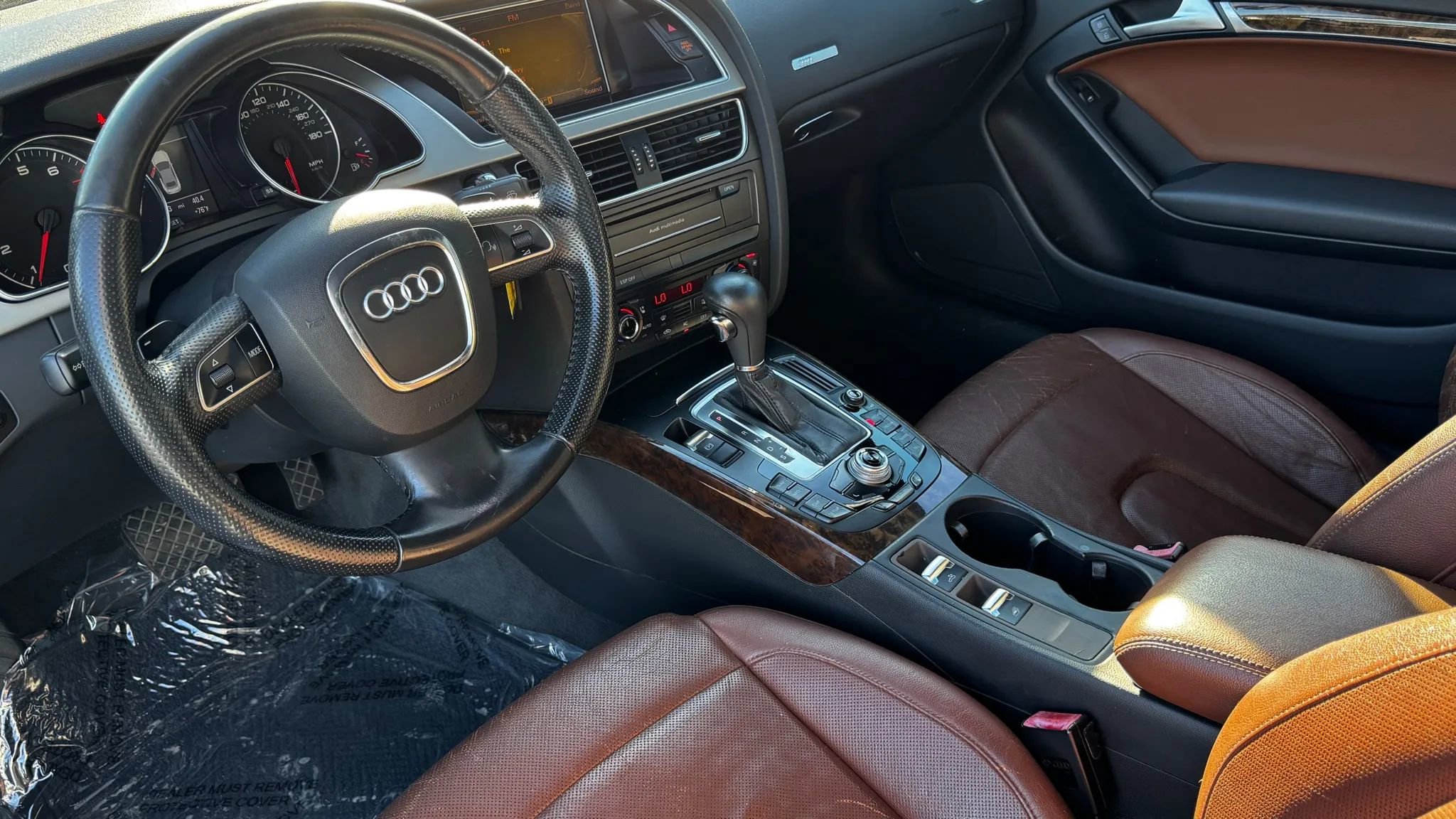 Used 2010 Audi A5 2.0T Premium Plus w/ Premium Plus Pkg image 16