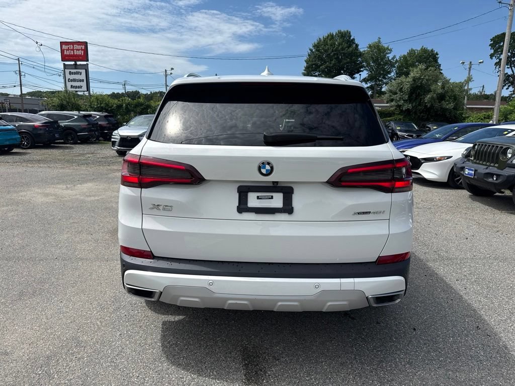 Used 2021 BMW X5 xDrive40i w/ Convenience Package AWD/4WD image 6