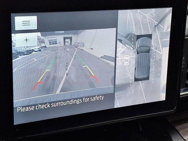 Used 2020 Ford Explorer Limited image 15