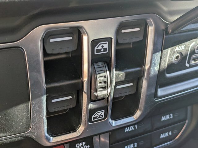 Used 2026 Jeep Wrangler Unlimited Rubicon AWD/4WD image 20