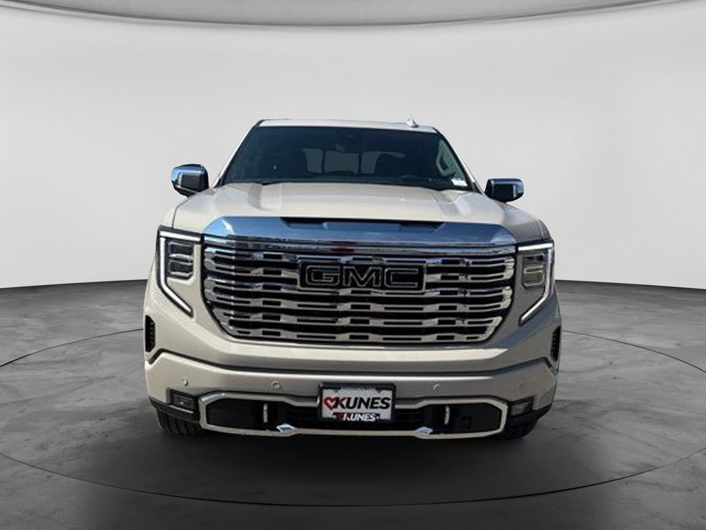 New 2026 GMC Sierra 1500 Denali w/ Denali Reserve Package AWD/4WD image 3