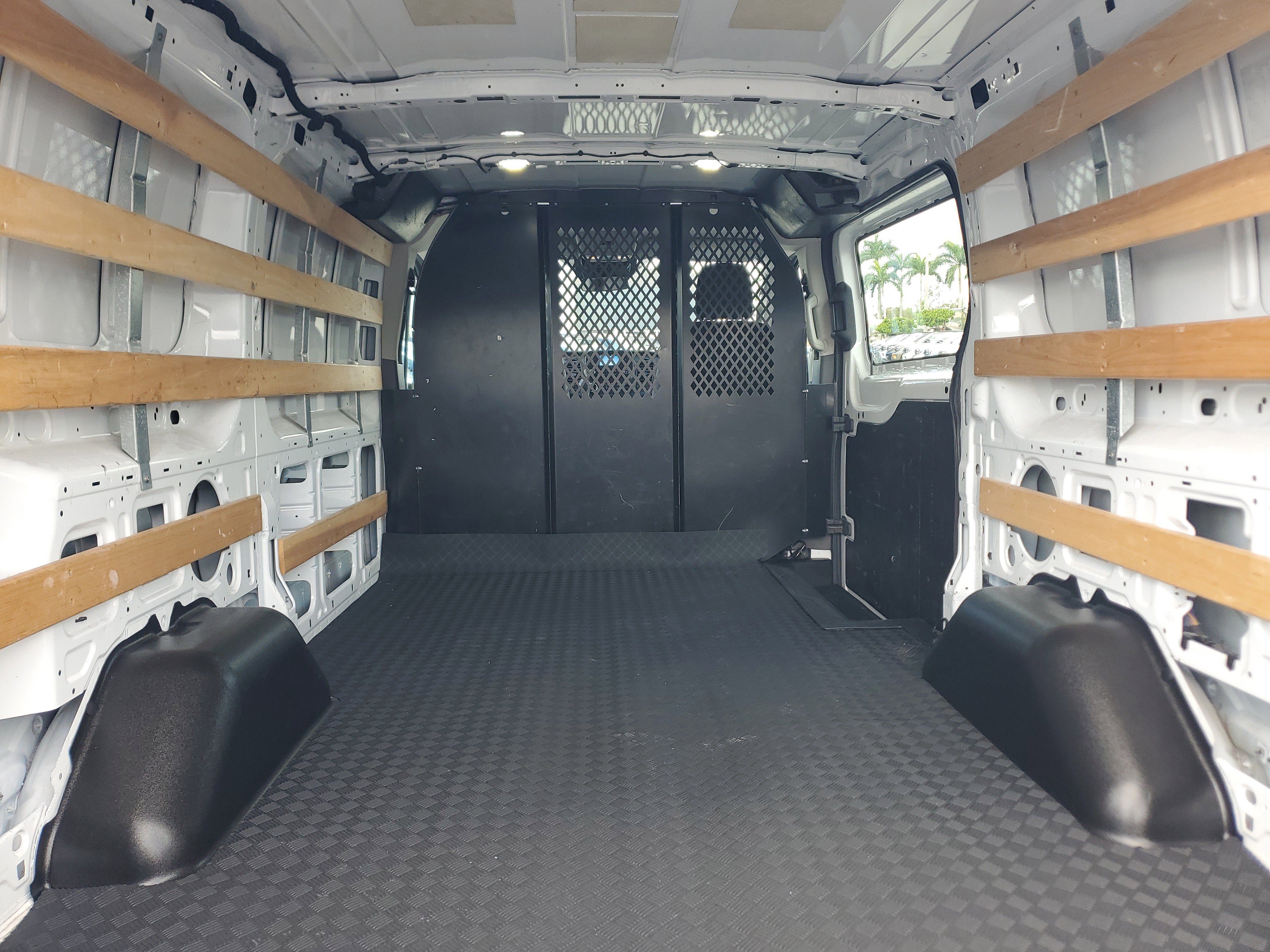 Used 2024 Ford Transit 250 Low Roof w/ Exterior Upgrade Package image 11