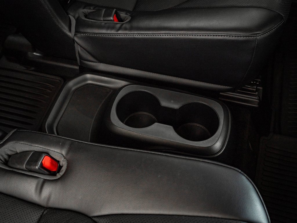 Used 2023 Toyota Highlander Platinum image 48