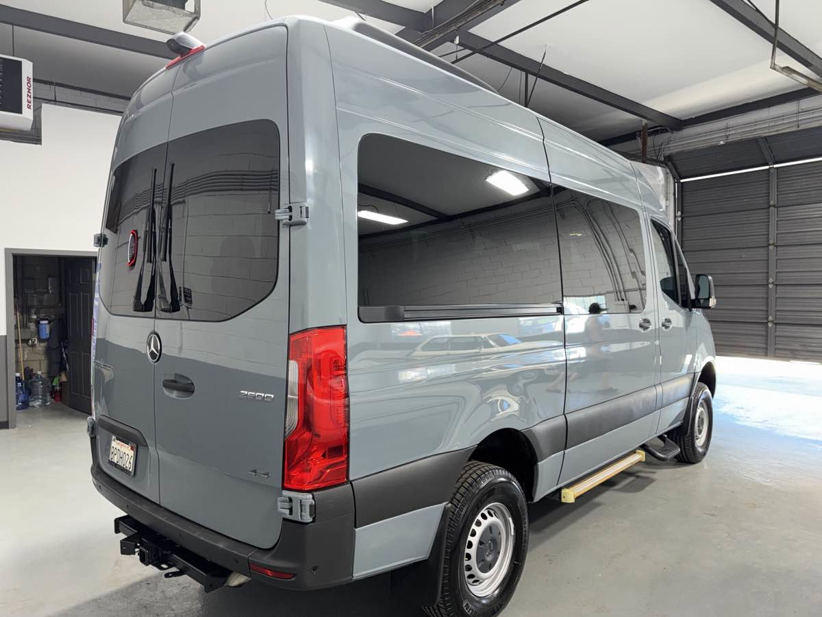 Used 2019 Mercedes-Benz Sprinter 2500 image 8