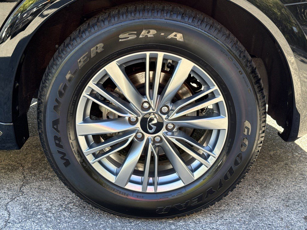 Used 2023 INFINITI QX80 Luxe w/ Cargo Package AWD/4WD image 11