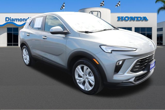 Used 2025 Buick Encore GX Preferred FWD image 1