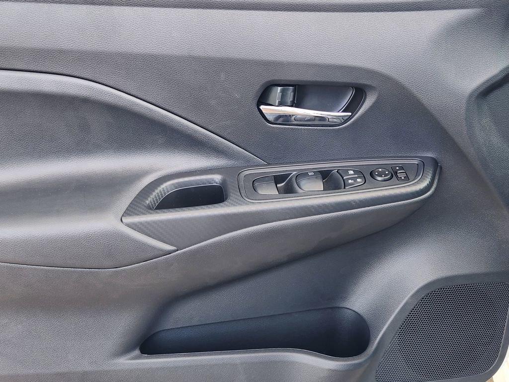 New 2025 Nissan Versa SV w/ Trunk Package image 17