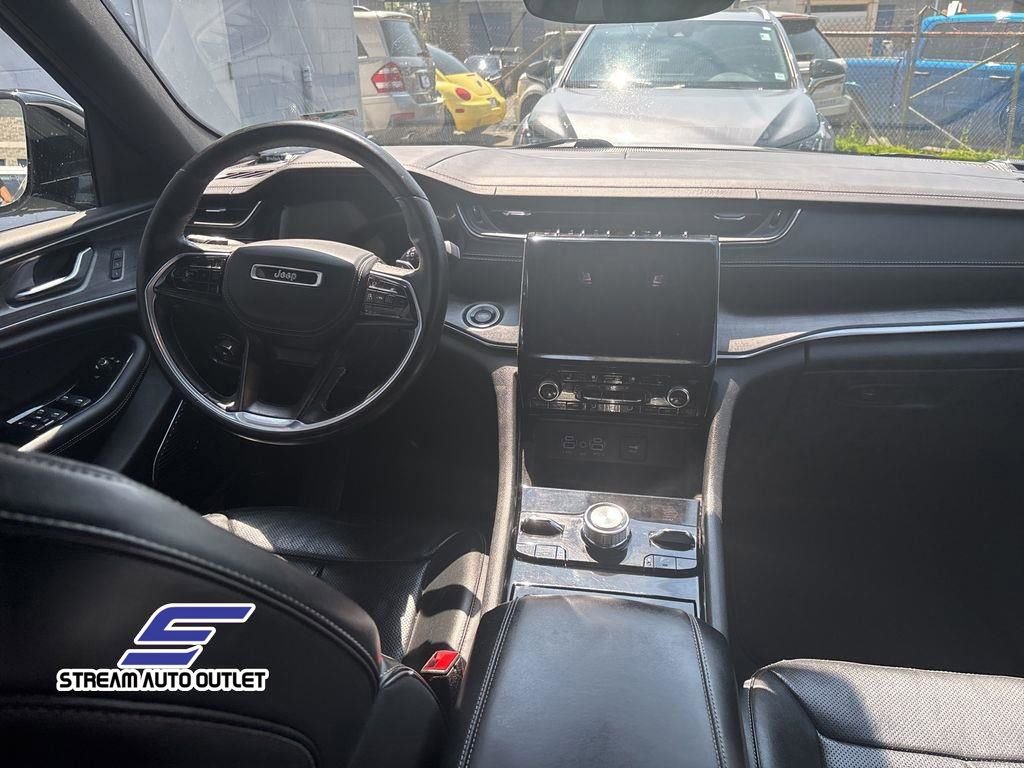 Used 2021 Jeep Grand Cherokee L Overland image 16