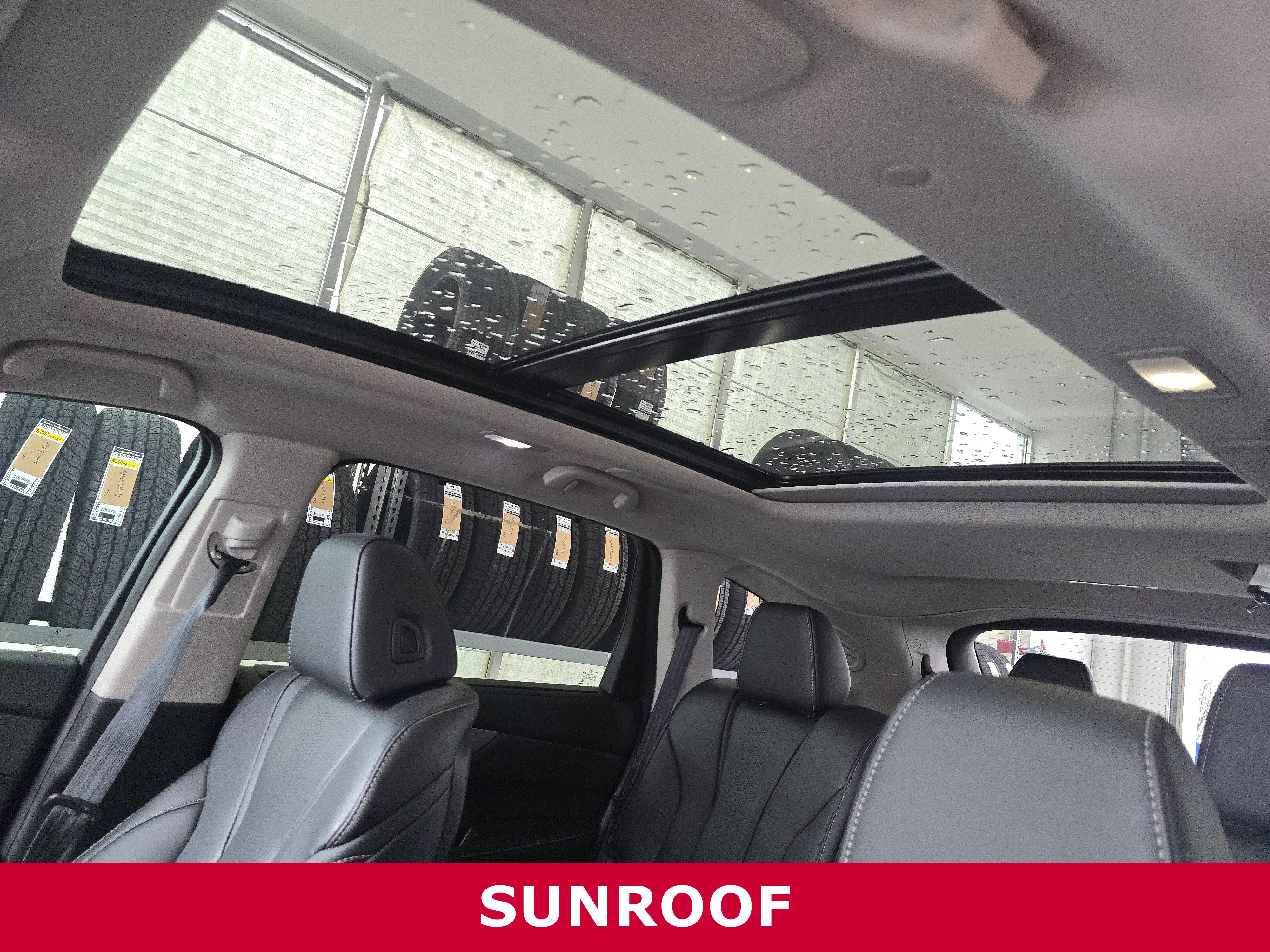 Used 2025 Acura MDX FWD w/ Technology Package image 14