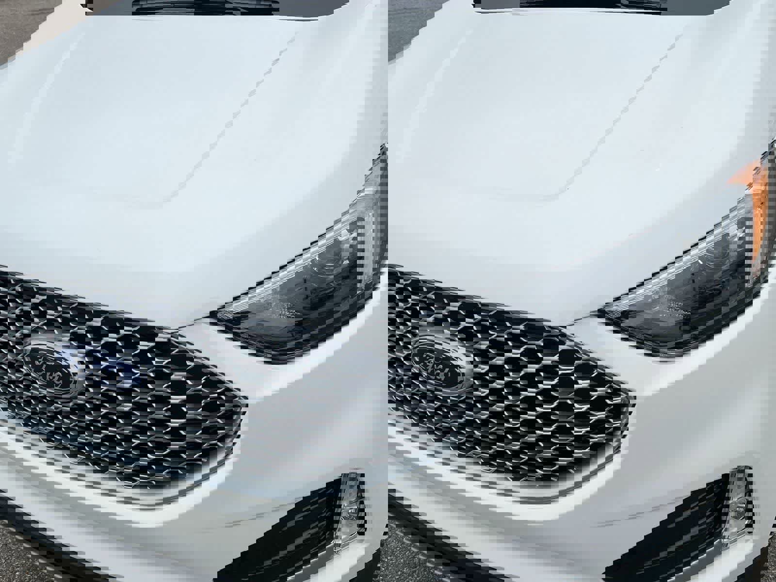 Used 2023 Ford Edge SEL w/ Convenience Package image 11