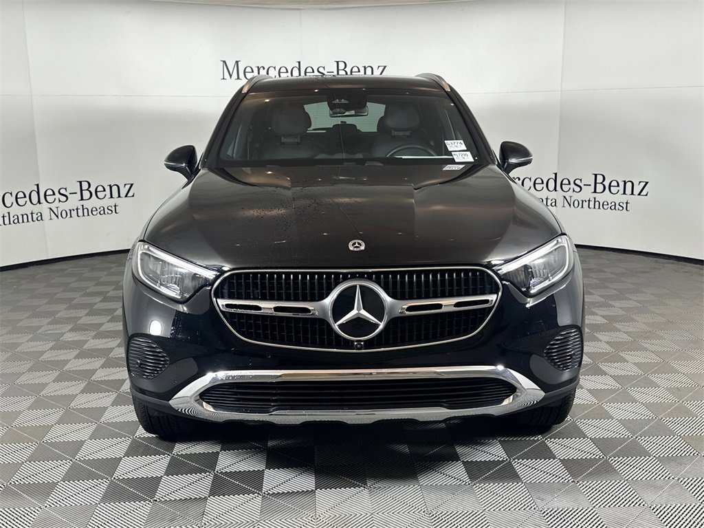 Certified 2025 Mercedes-Benz GLC 300 image 2