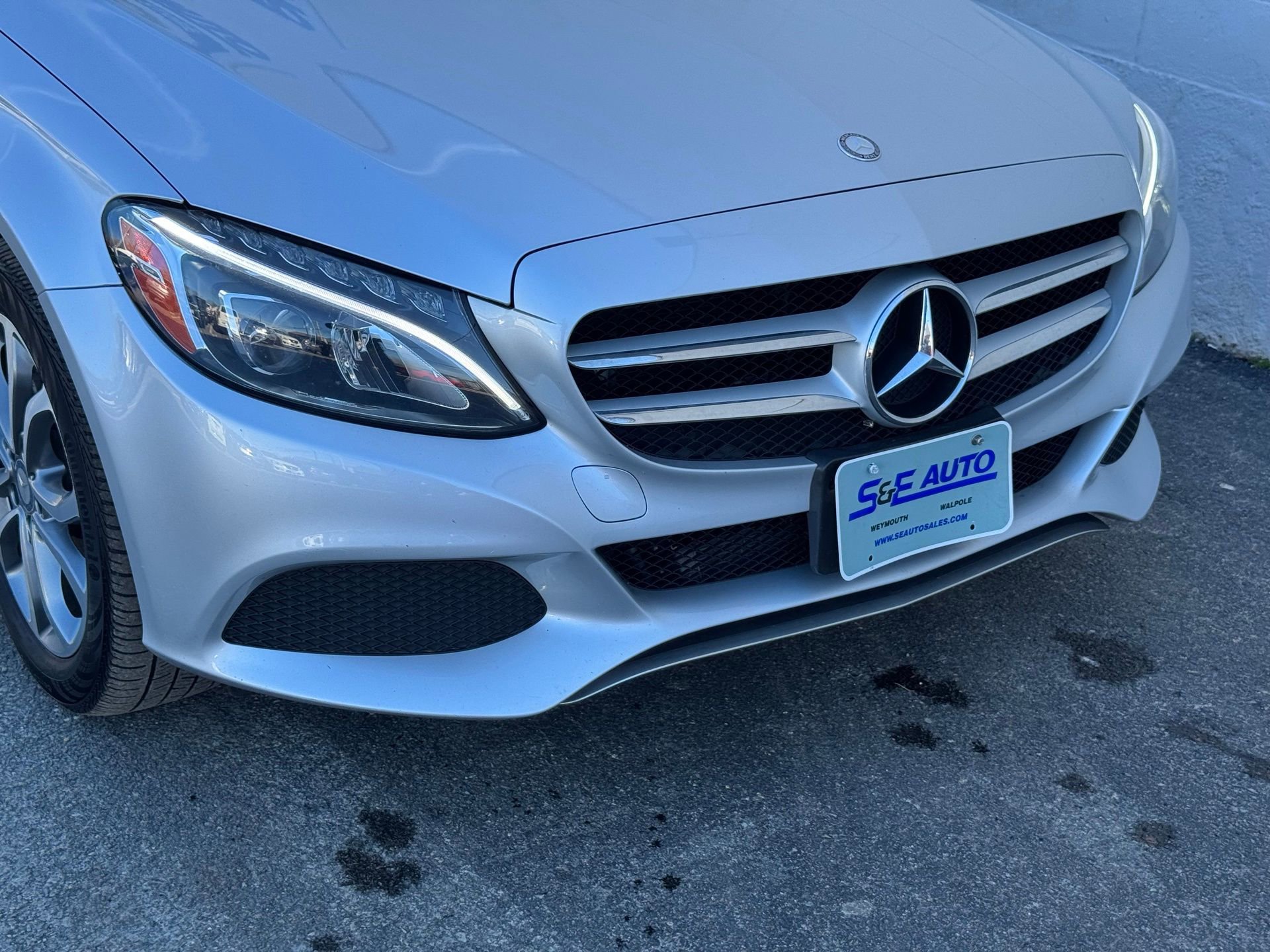 Used 2015 Mercedes-Benz C 300 4MATIC Sedan image 6