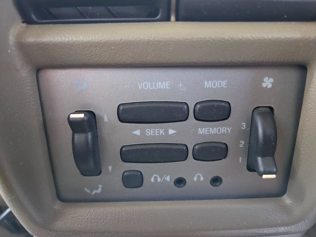 Used 2003 Ford Explorer Sport XLT AWD/4WD image 19