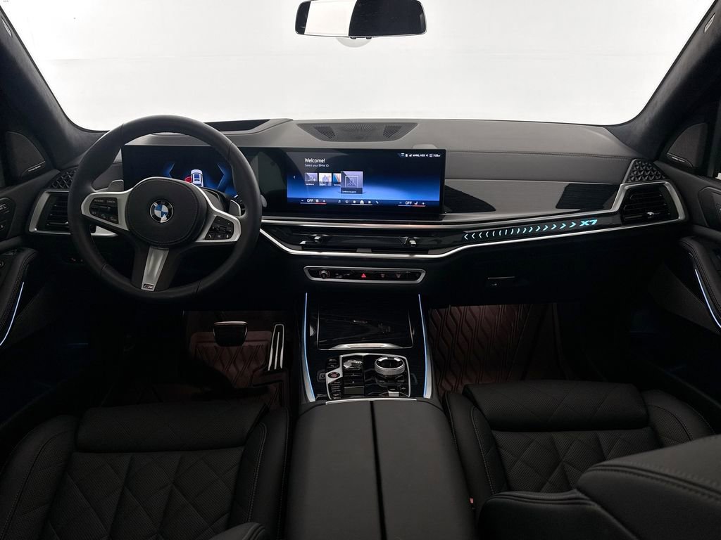 Used 2026 BMW X7 xDrive40i w/ M Sport Package image 22