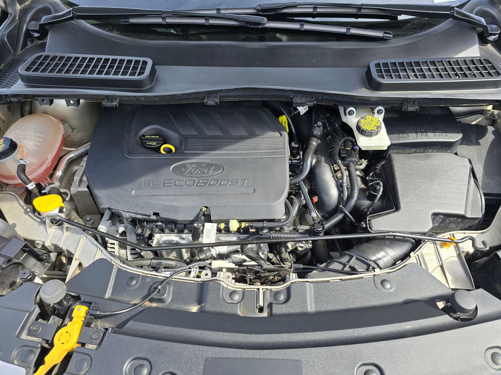 Used 2017 Ford Escape SE AWD/4WD image 33