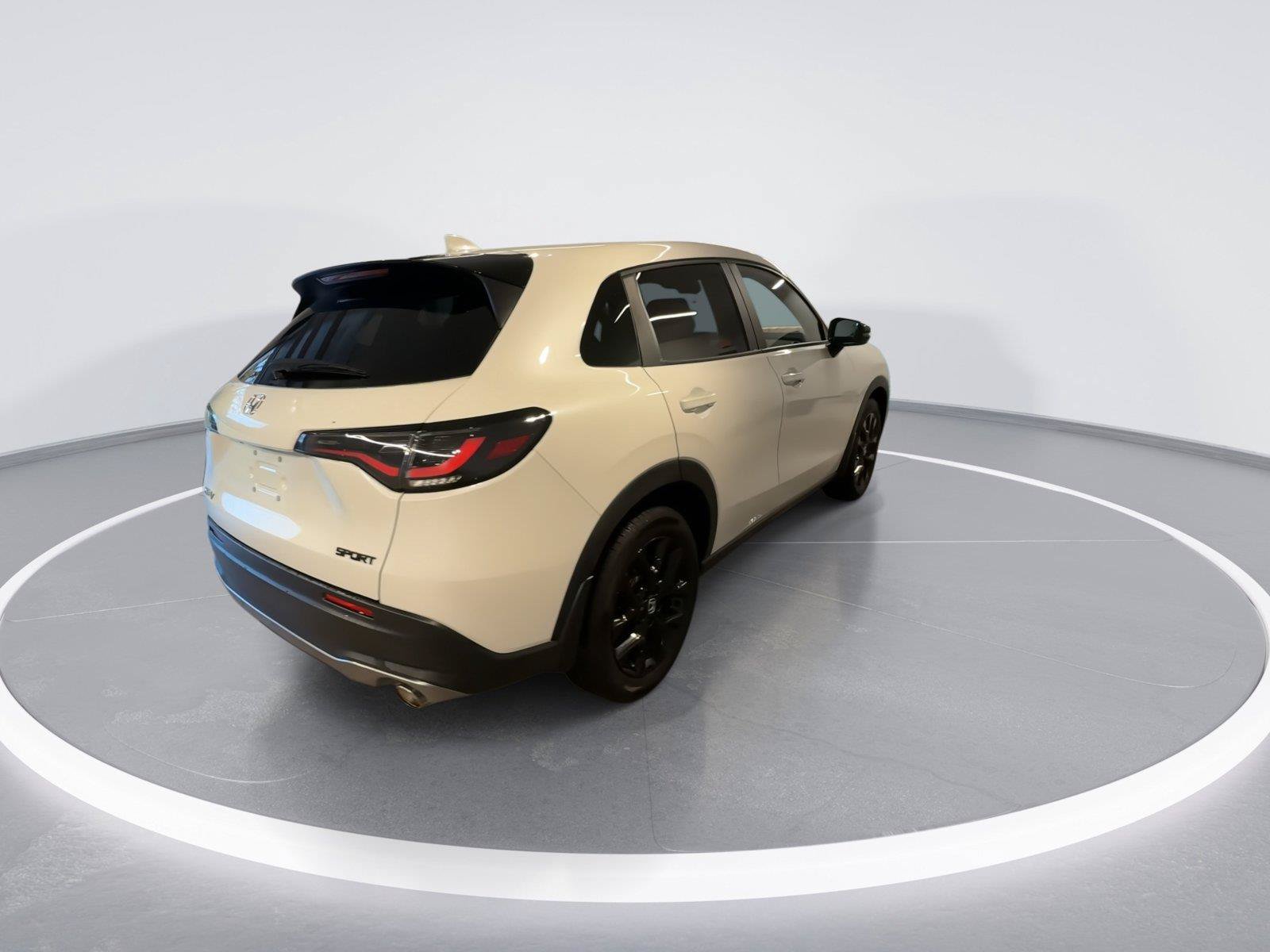 Used 2024 Honda HR-V Sport image 8