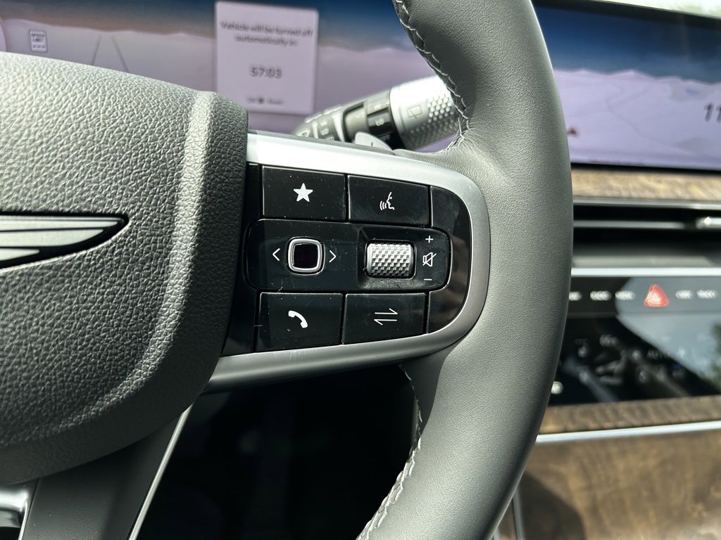 Used 2025 Genesis GV80 2.5T Advanced image 27