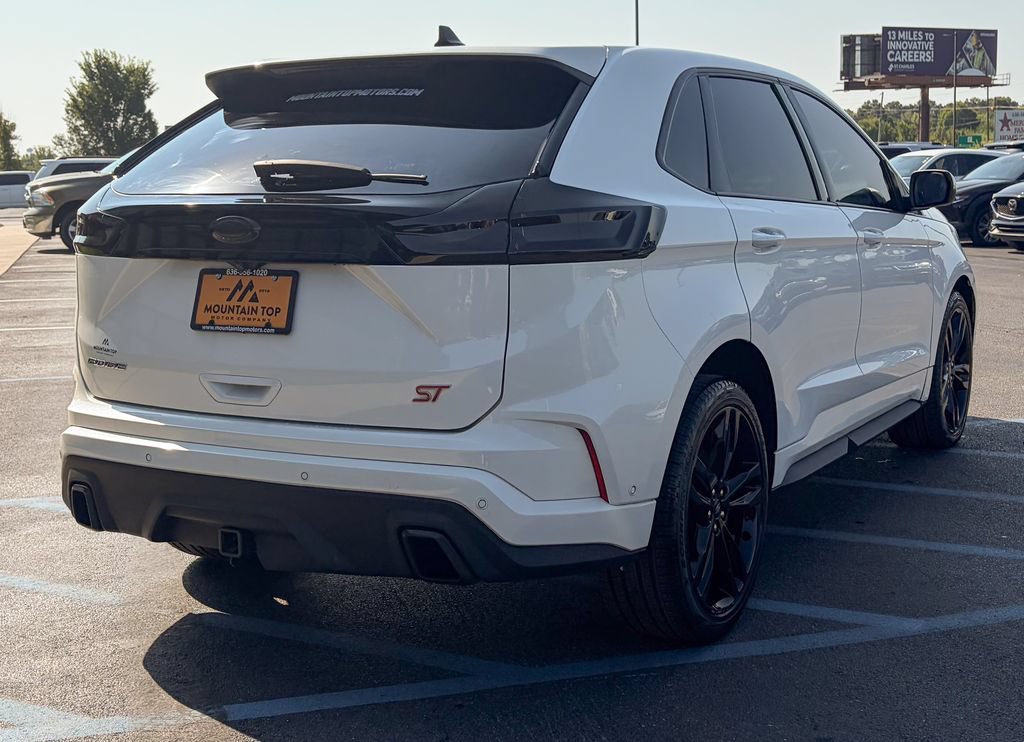 Used 2020 Ford Edge ST w/ Equipment Group 401A AWD/4WD image 34