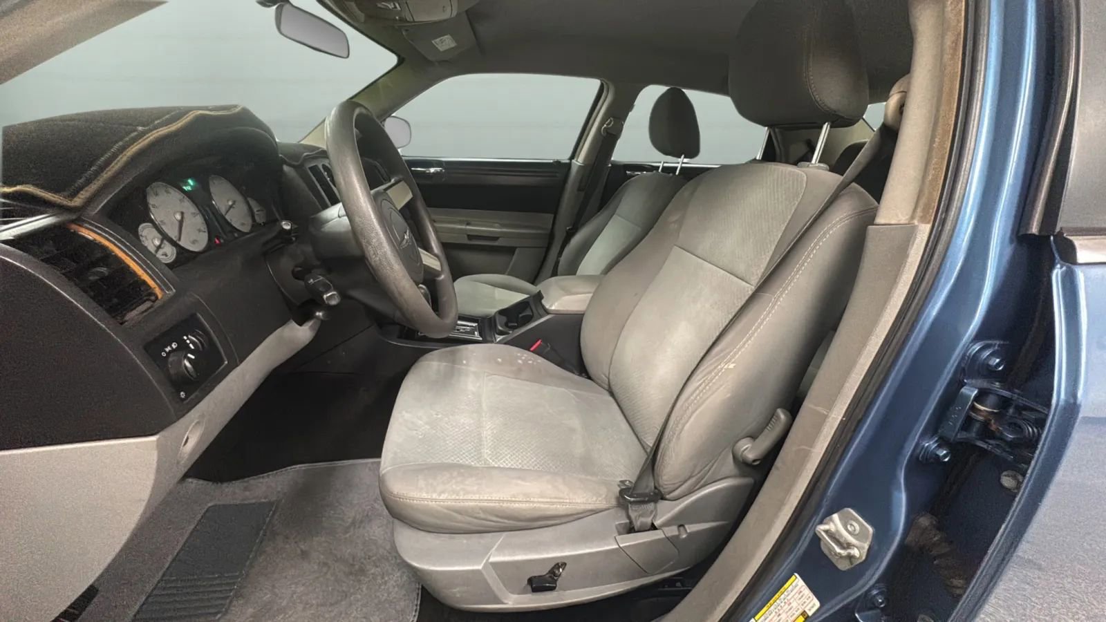 Used 2007 Chrysler 300 RWD image 21