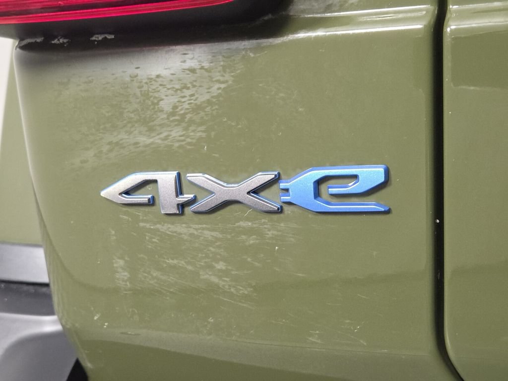 Used 2024 Jeep Wrangler Unlimited Rubicon 4xe AWD/4WD image 28