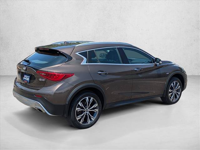 Used 2019 INFINITI QX30 AWD w/ Navigation Package image 5